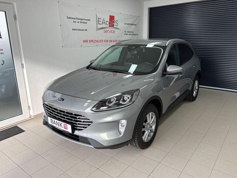 Gebraucht Ford Kuga Titanium 152 PS (111 kW) 2022 Silber SUV