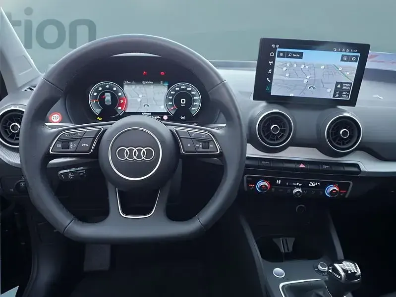 Używany Audi Q2 Advanced 116 KM (85 kW) 2025 Czarny SUV