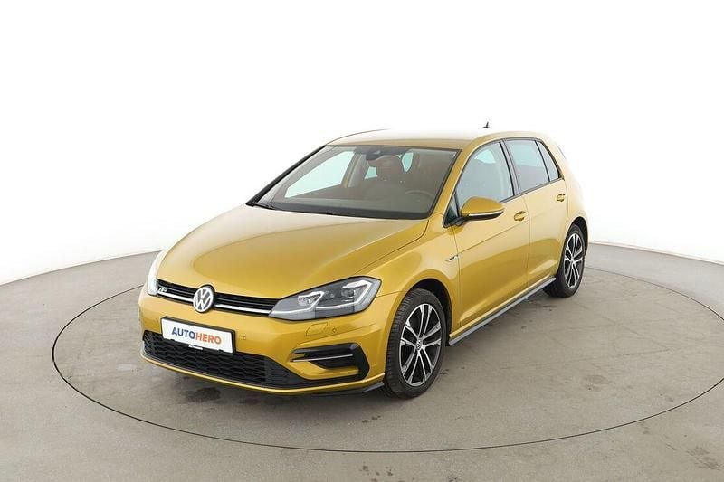 Gebraucht VW Golf VII Highline 2019 Gelb Limousine