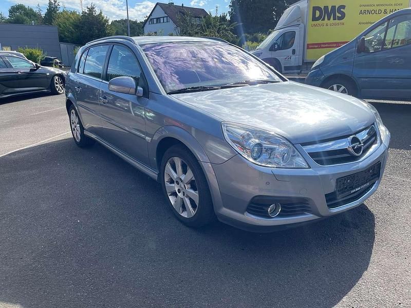 Gebraucht Opel Signum Cosmo 155 PS (114 kW) 2006 Lichtsilber/silver lightning Kleinwagen