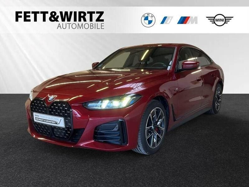 Rot Gebraucht 2024 BMW 1M Comfort Edition Coupé | 46.888 € (Teuer) - Bild 1/3
