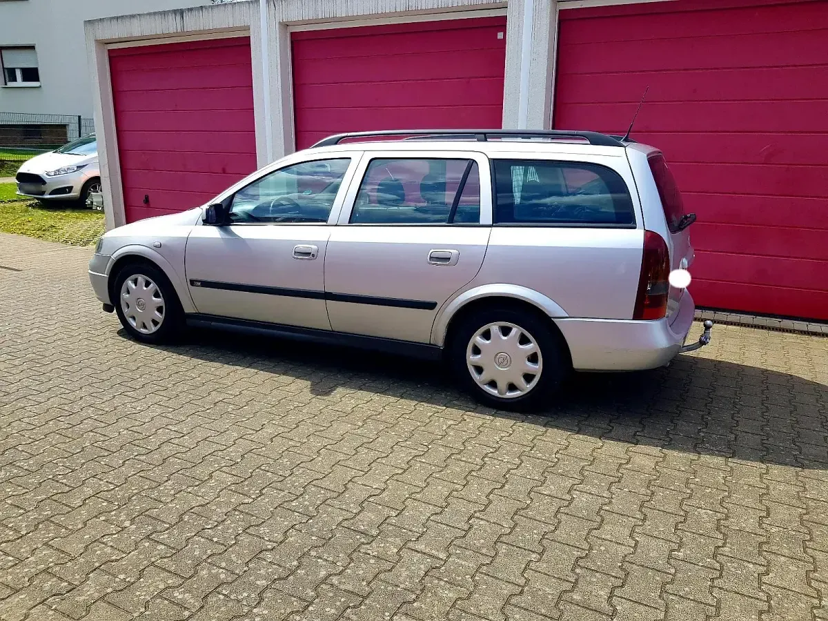 Gebraucht Opel Astra 105 PS (77 kW) 2004 Kombi