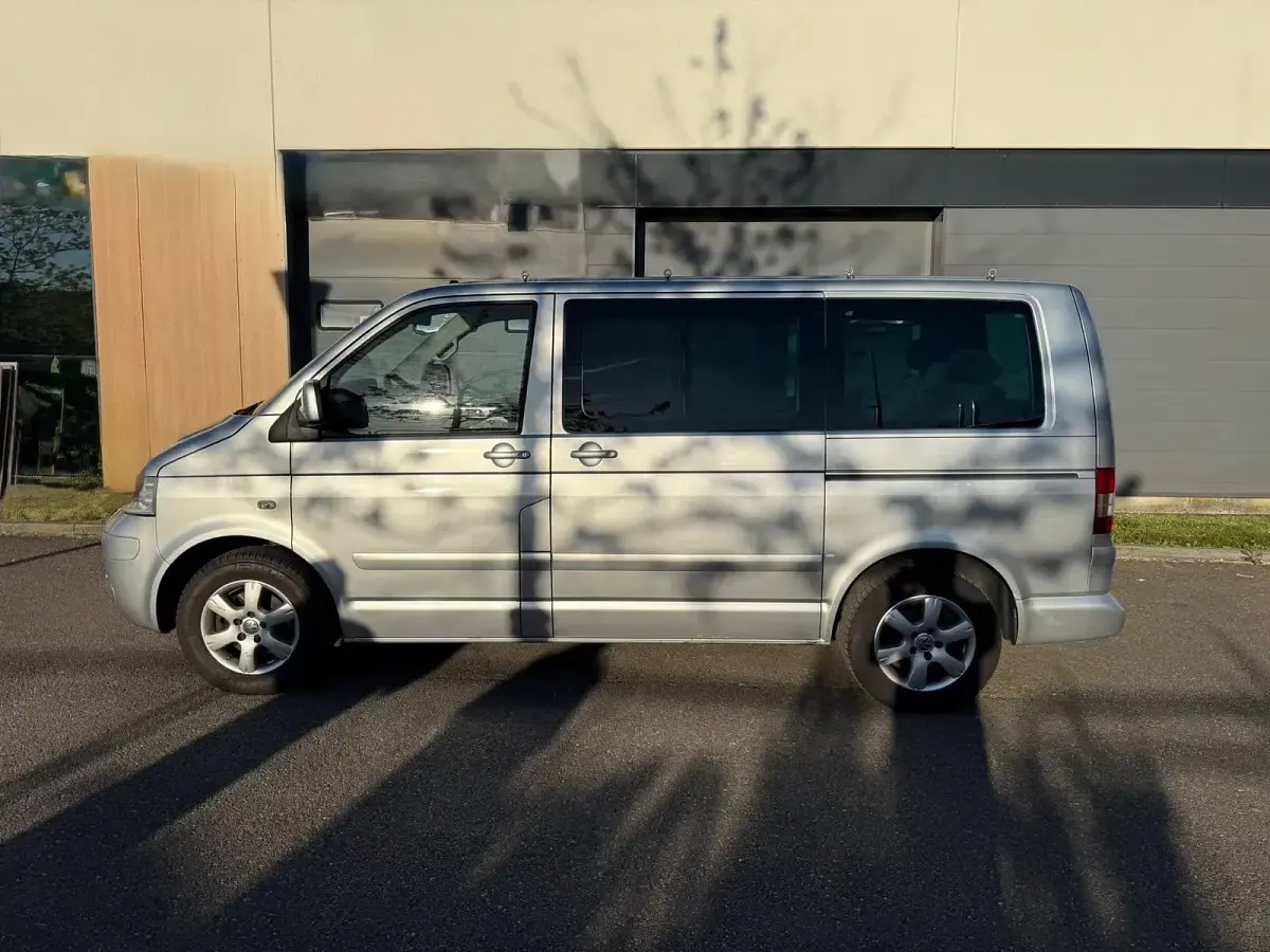 Gebraucht VW T5 174 PS (127 kW) 2006 Silber Van