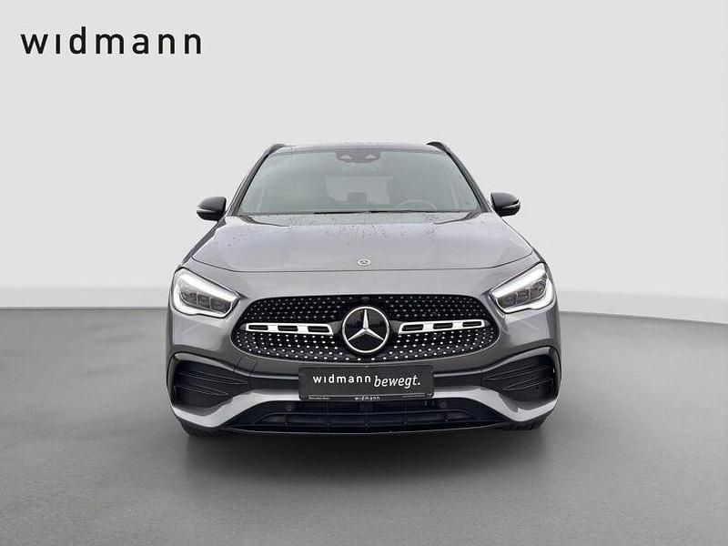Gebraucht Mercedes GLA250 AMG 218 PS (160 kW) 2022 Metalliclack mountaingrau SUV