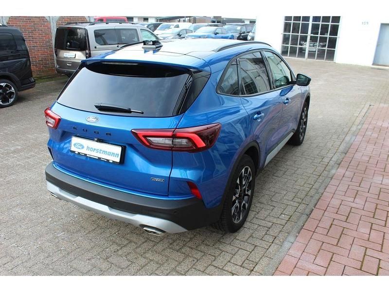 Gebraucht Ford Kuga Active X 242 PS (177 kW) 2024 Blau SUV