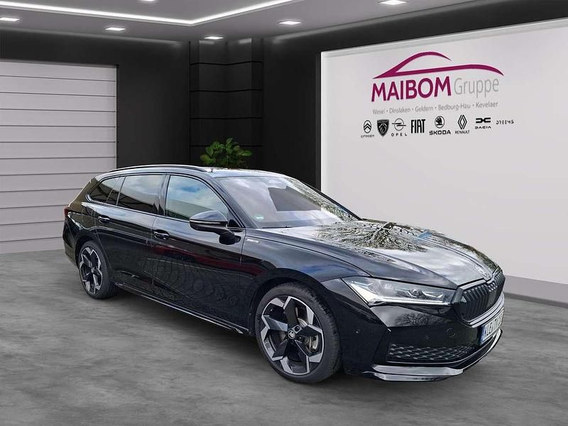 Gebraucht Skoda Superb SportLine 193 PS (141 kW) 2025 Ebony schwarz metallic Kombi