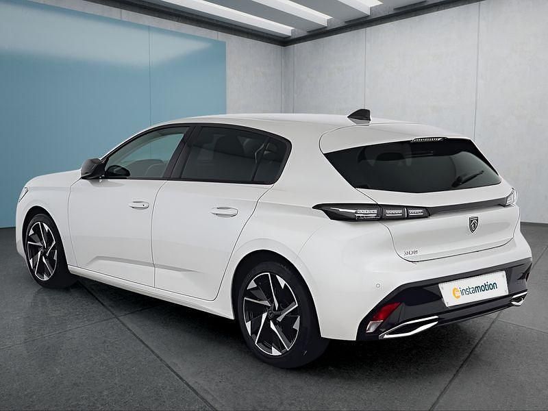 Gebraucht Peugeot 308 Allure 131 PS (96 kW) 2023 Weiß Kleinwagen