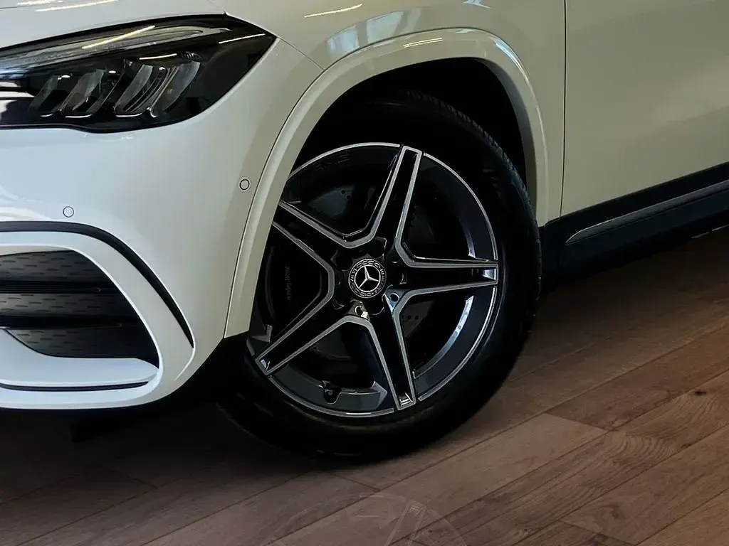 Gebraucht Mercedes GLA250 Premium 224 PS (164 kW) 2024 Weiß SUV