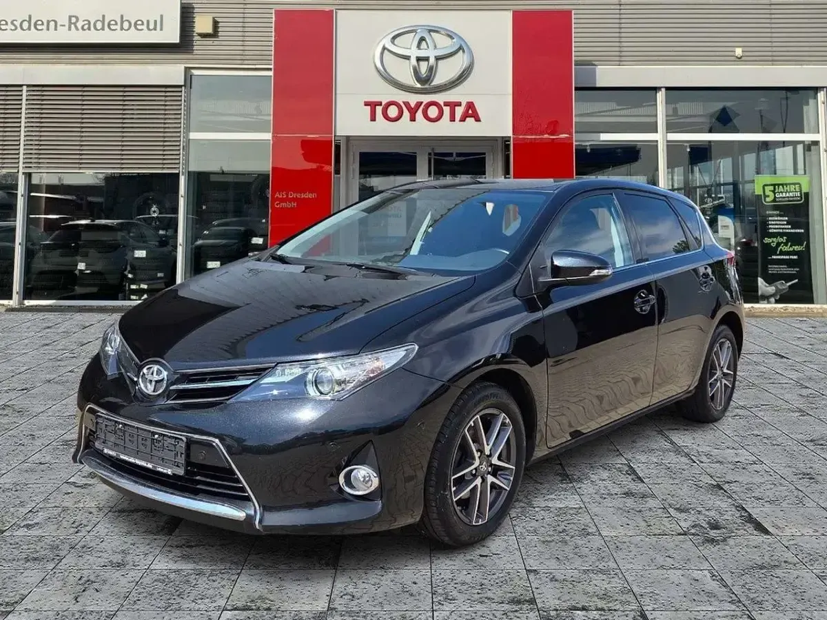 Gebraucht Toyota Auris Edition 132 PS (97 kW) 2014 Mysticschwarz mica Limousine