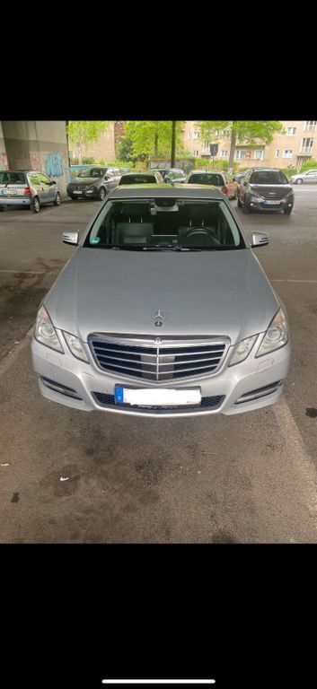 Silber Gebraucht 2011 Mercedes 350 Limousine | 14.500 € (Superpreis) - Bild 1/4