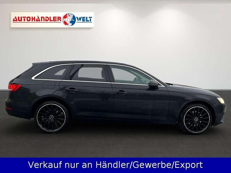 Gebraucht Audi A4 Sport 150 PS (110 kW) 2017 Schwarz Kombi