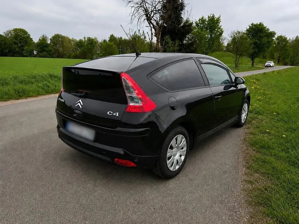 Usata Citroën C4 109 CV (80 kW) 2009 Nero Berlina