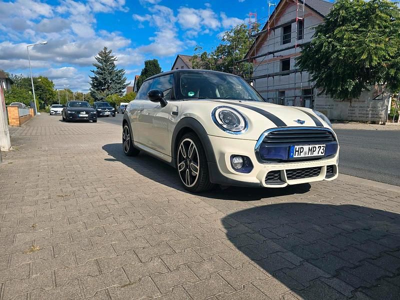 Weiß Gebraucht 2015 Mini Cooper Kleinwagen | 13.899 € (Etwas zu teuer) - Bild 1/4