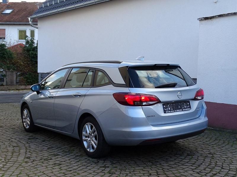 Gebraucht Opel Astra Business 110 PS (80 kW) 2017 Blau Kombi