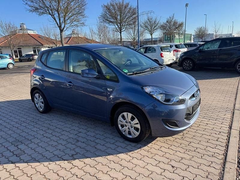 Blau Gebraucht 2014 Hyundai ix20 Kleinwagen | 6.500 € (Guter Preis) - Bild 1/4