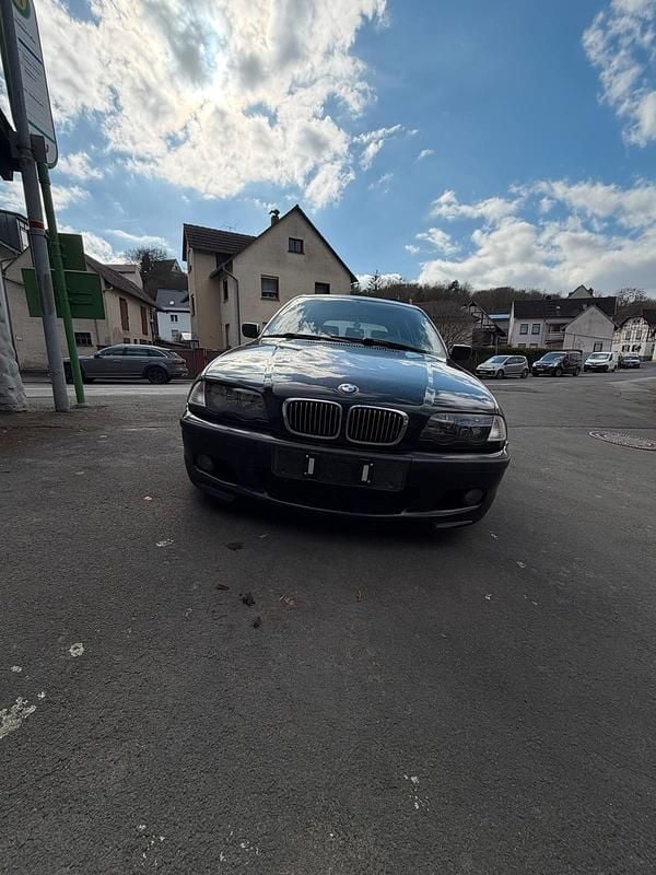 Gebraucht BMW 323 2001 Schwarz Kombi