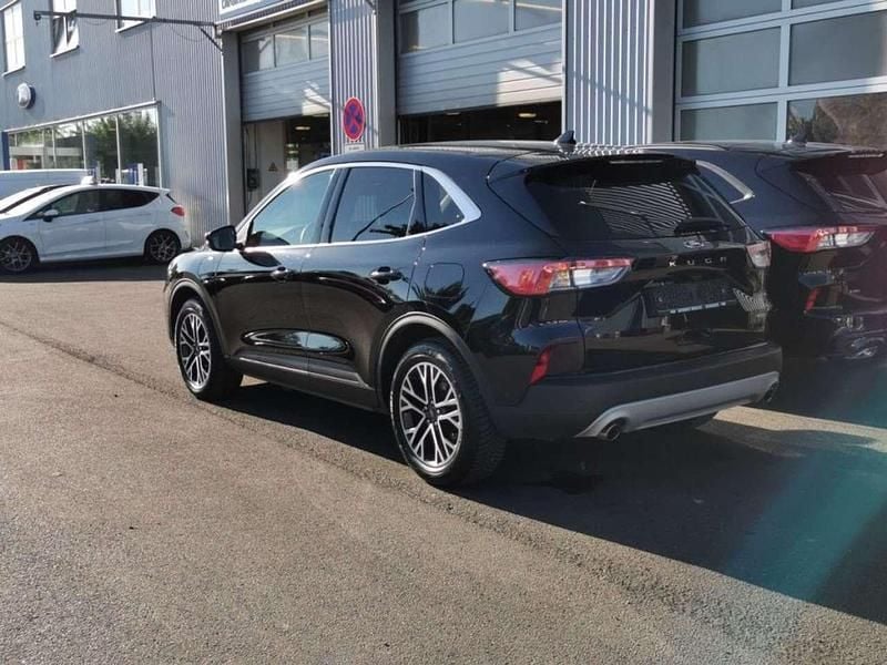 Usata Ford Kuga Titanium 224 CV (164 kW) 2021 Nero SUV