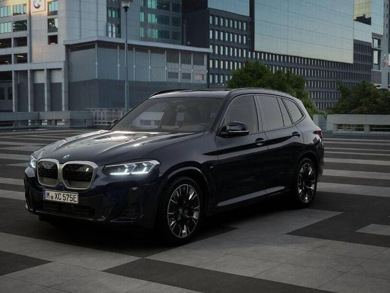 Schwarz Gebraucht 2022 BMW iX3 Impressive SUV | 41.585 € (Fairer Preis) - Bild 1/4