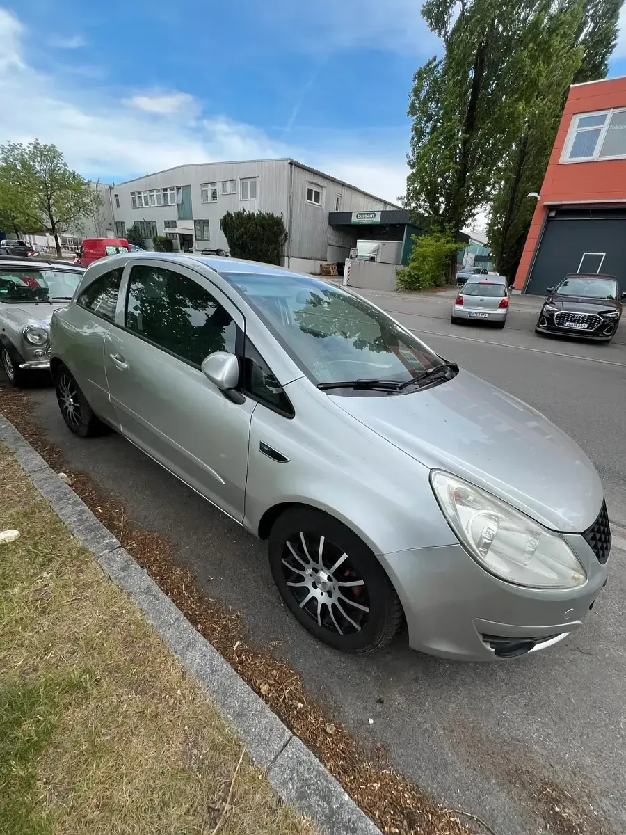 Gebraucht Opel Corsa 86 PS (63 kW) 2007 Grau Kleinwagen