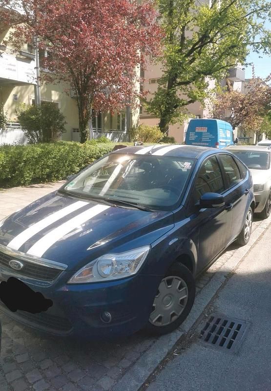 Usata Ford Focus 100 CV (73 kW) 2009 Blu Berlina