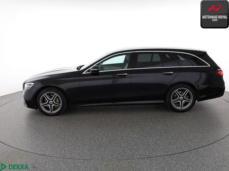 Gebraucht Mercedes E300 AMG 265 PS (194 kW) 2022 Schwarz Kombi