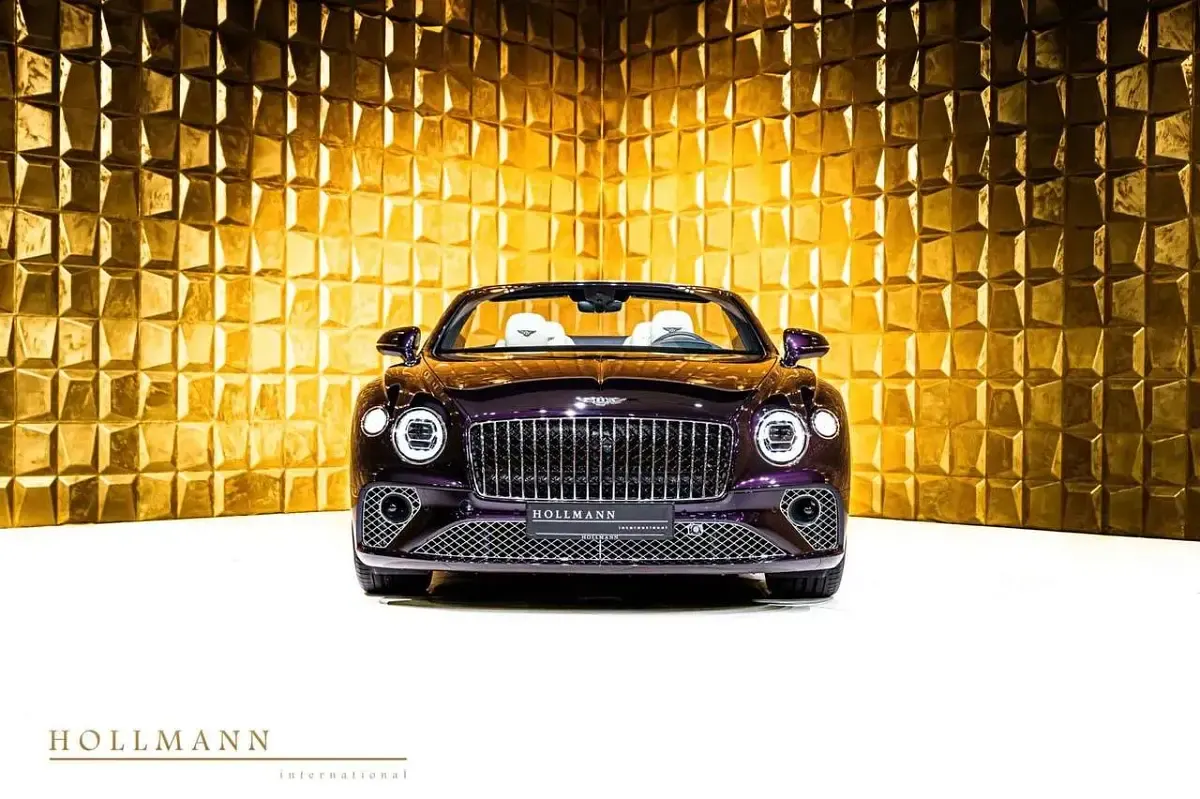 Neu Bentley Continental 549 PS (403 kW) 2026 Violett Cabrio