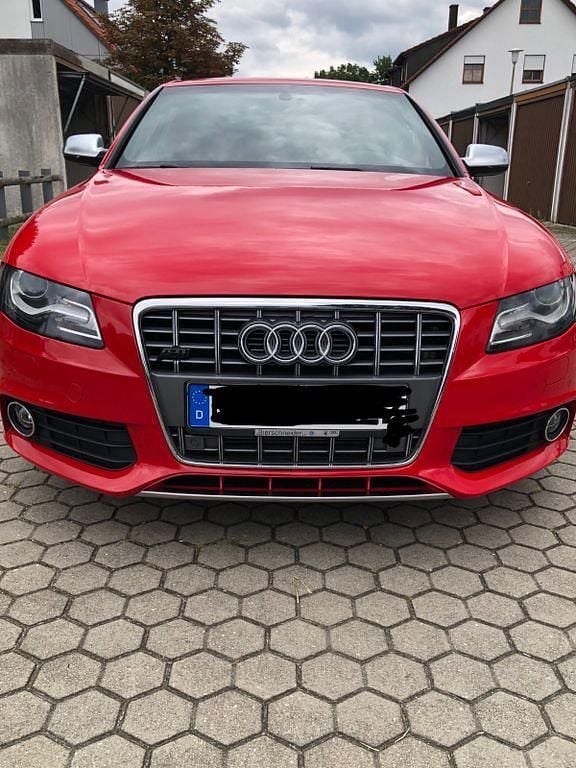 Rot Gebraucht 2010 Audi A4 S-Line Limousine | 8.000 € (Fairer Preis) - Bild 1/4