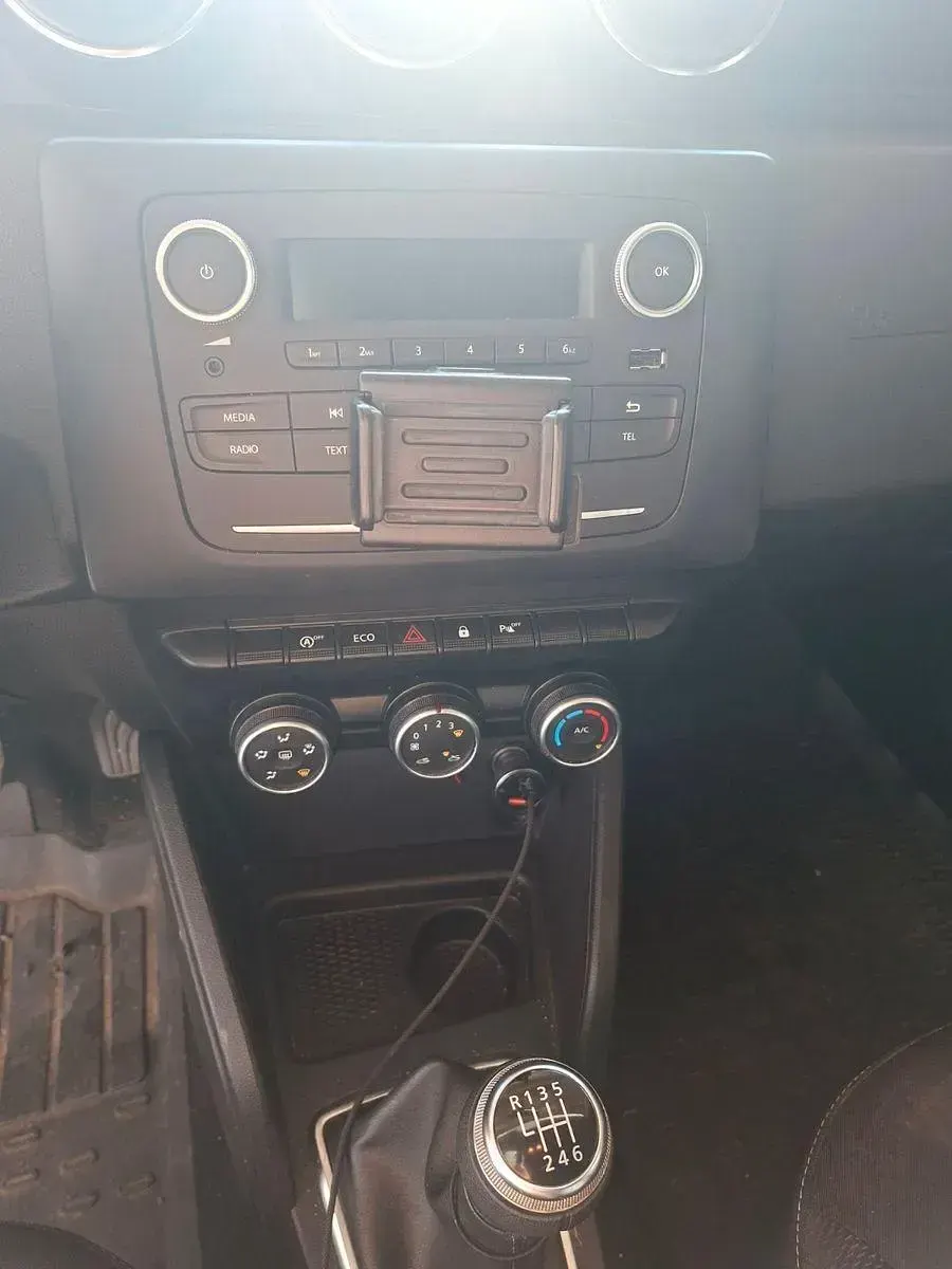 Gebraucht Dacia Duster Comfort 101 PS (74 kW) 2021 Weiß SUV