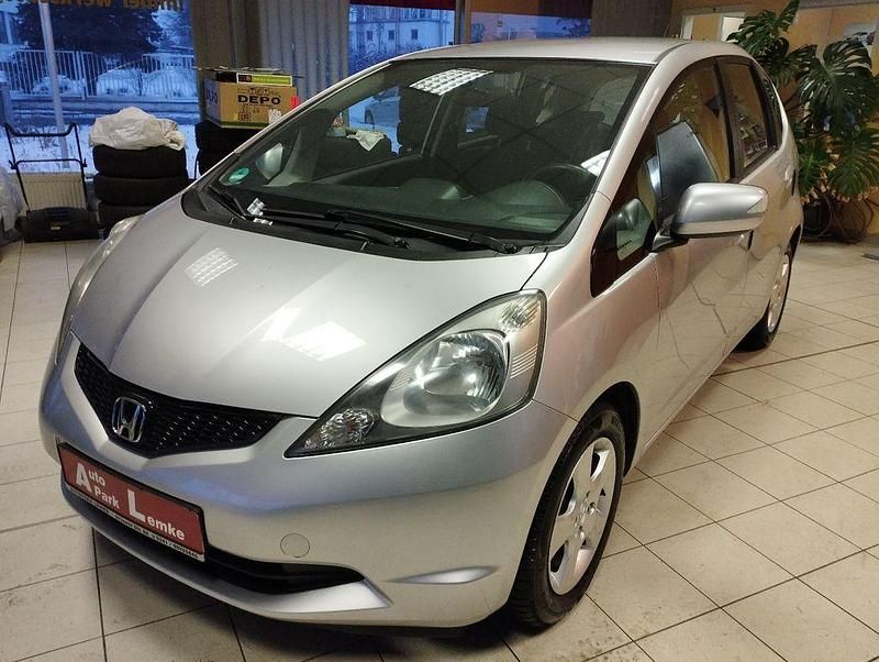 Gebraucht Honda Jazz Comfort 99 PS (72 kW) 2010 Silber Kleinwagen
