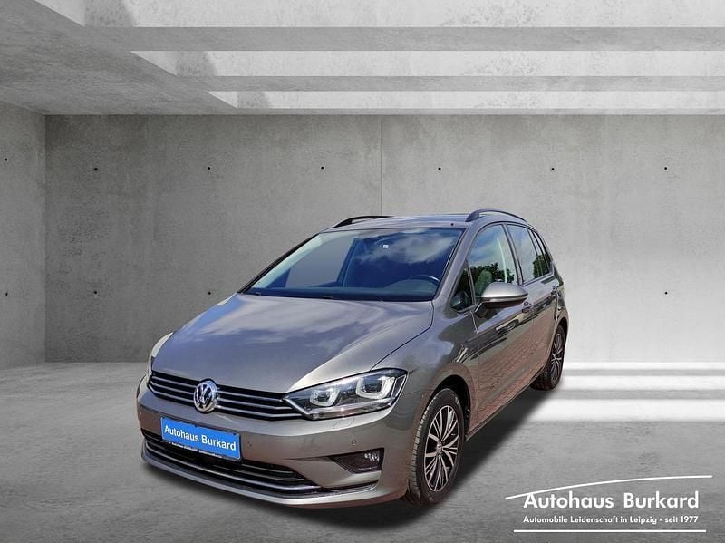 Limestone grey metallic Gebraucht 2016 VW Golf VII Allstar | 8.900 € (Guter Preis) - Bild 1/4