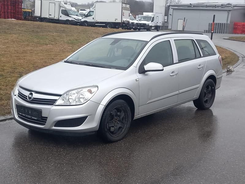 Gebraucht Opel Vectra 101 PS (74 kW) 2009 Silber Kombi