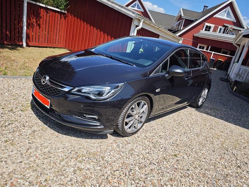 Schwarz Gebraucht 2016 Opel Astra OPC Limousine | 8.790 € (Fairer Preis) - Bild 1/4