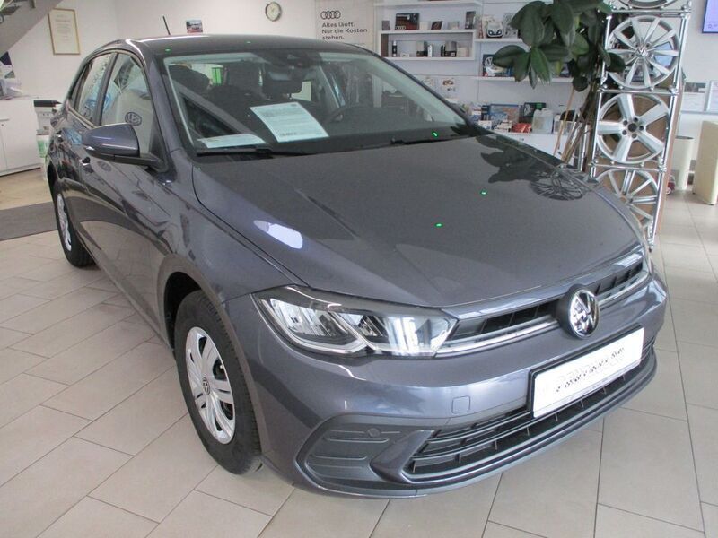 Grau Neu 2024 VW Polo Limousine | 19.650 € (Guter Preis) - Bild 1/4