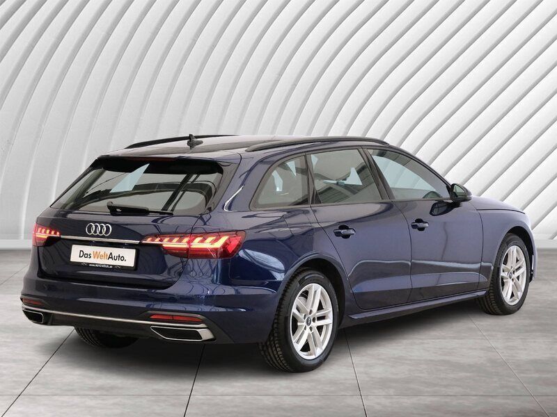 Gebraucht Audi A4 Advanced 163 PS (119 kW) 2021 Blau metallic Kombi