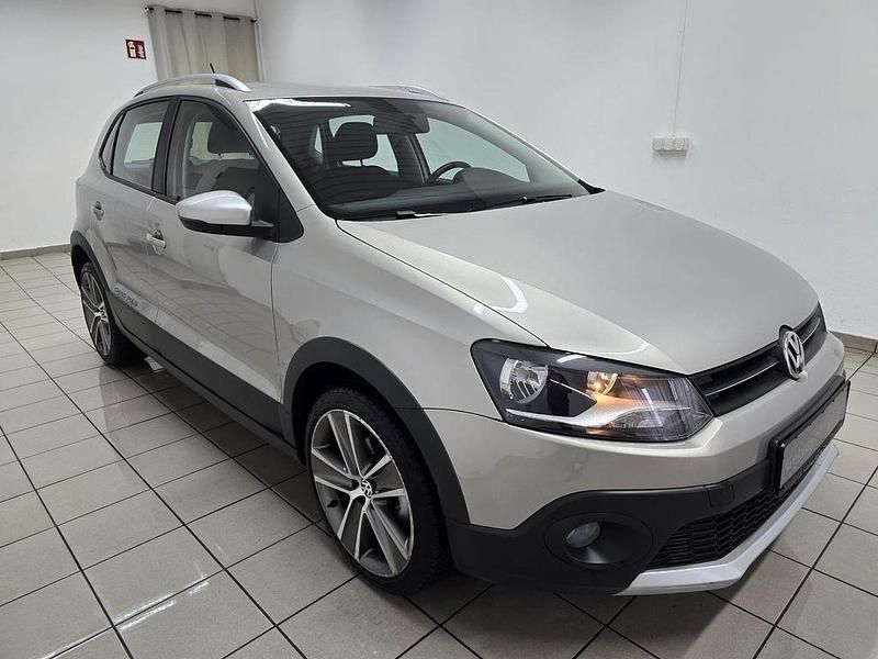 Gebraucht VW Polo Cross Sound 86 PS (63 kW) 2011 Beige Kleinwagen