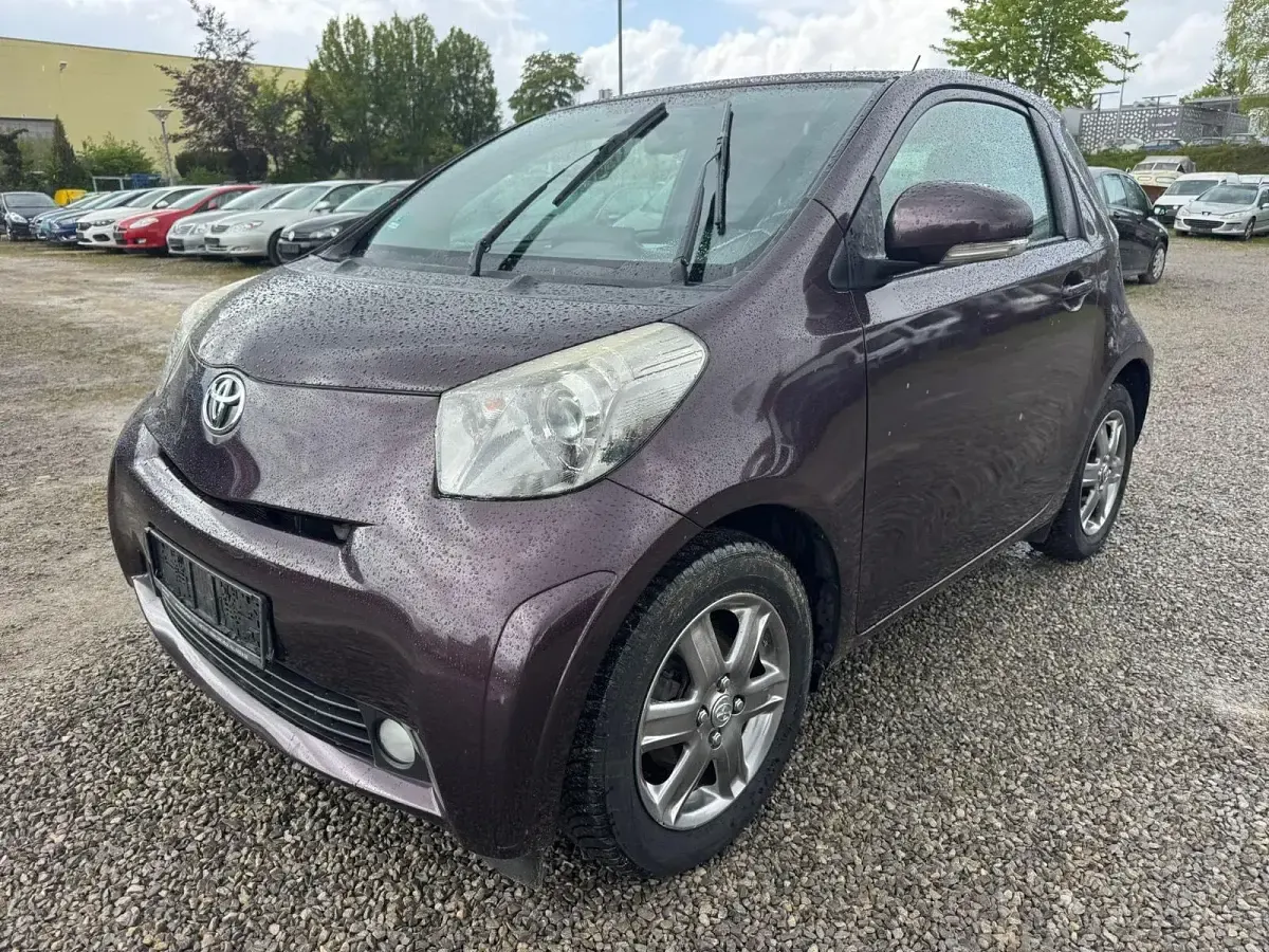 Gebraucht Toyota iQ 98 PS (72 kW) 2009 Kleinwagen