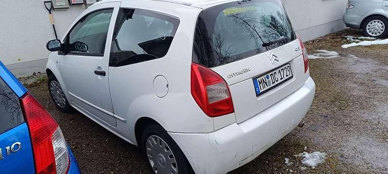 Gebraucht Citroën C2 Comfort 60 PS (44 kW) 2008 Weiß Kleinwagen