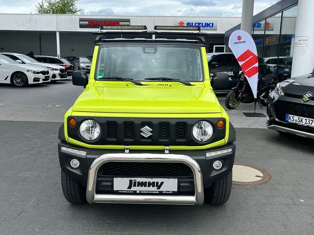 Gebraucht Suzuki Jimny Comfort 102 PS (75 kW) 2022 Gelb SUV