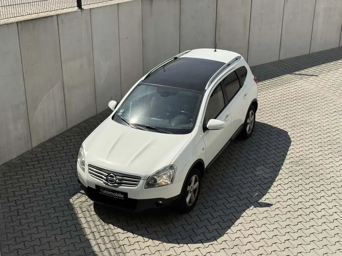 Gebraucht Nissan Qashqai +2 Acenta 141 PS (103 kW) 2009 White (s) SUV