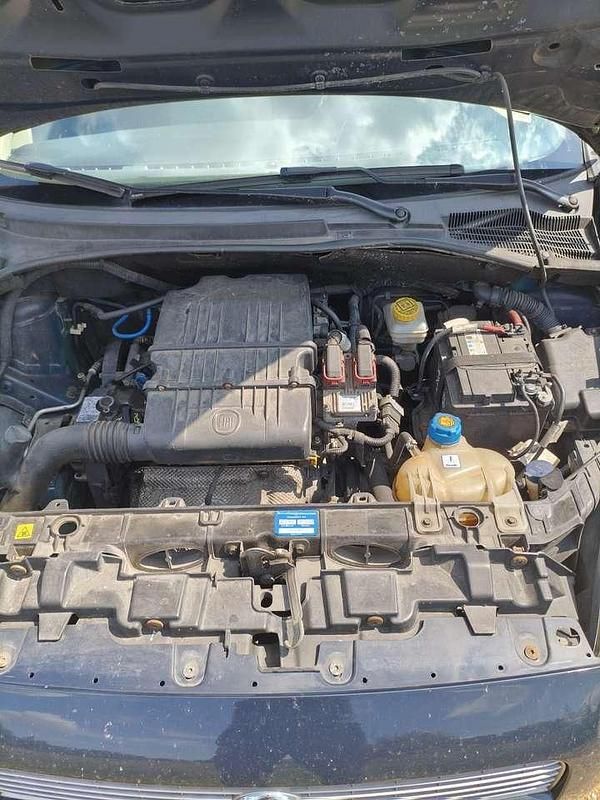 Gebraucht 2009 Fiat Grande Punto Dynamic Kleinwagen | 1.500 € (Guter Preis) - Bild 1/4
