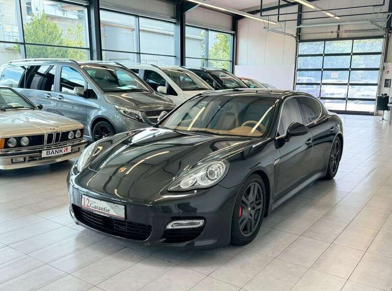 Carbongraumetallic Gebraucht 2010 Porsche Panamera Turbo Limousine | 36.900 € (Fairer Preis) - Bild 1/3
