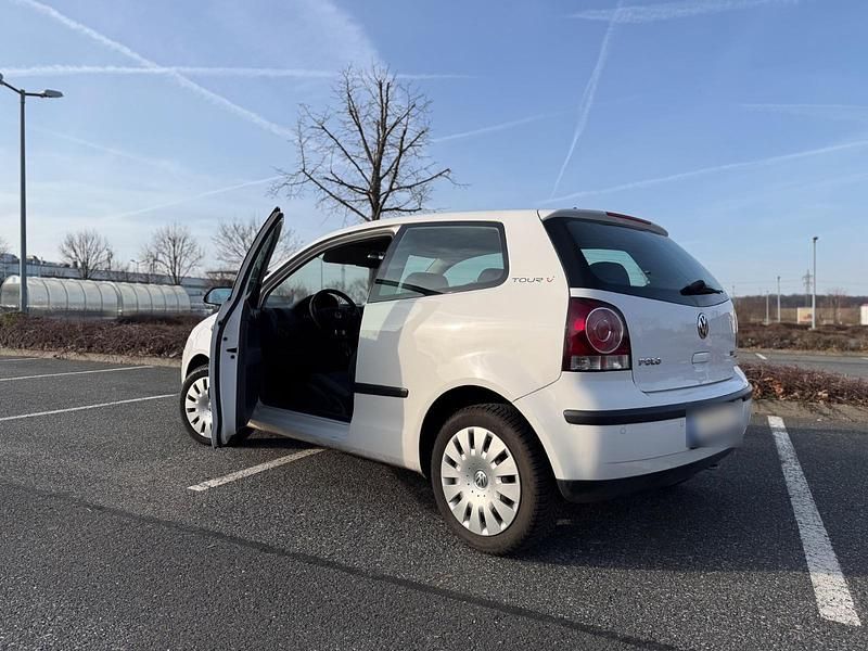Gebraucht VW Polo Edition 70 PS (51 kW) 2007 Weiß Kleinwagen