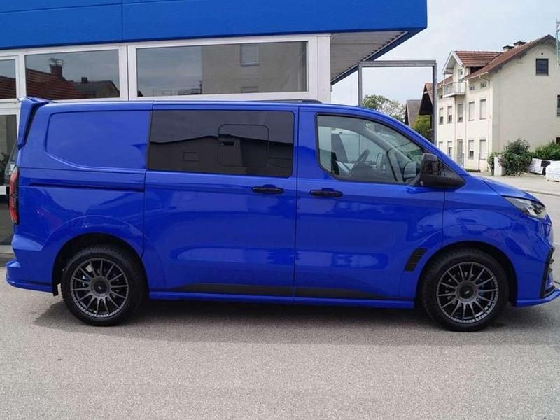 Gebraucht Ford E-Transit 210 kW (286 PS) 2025 Ultramarineblau Van