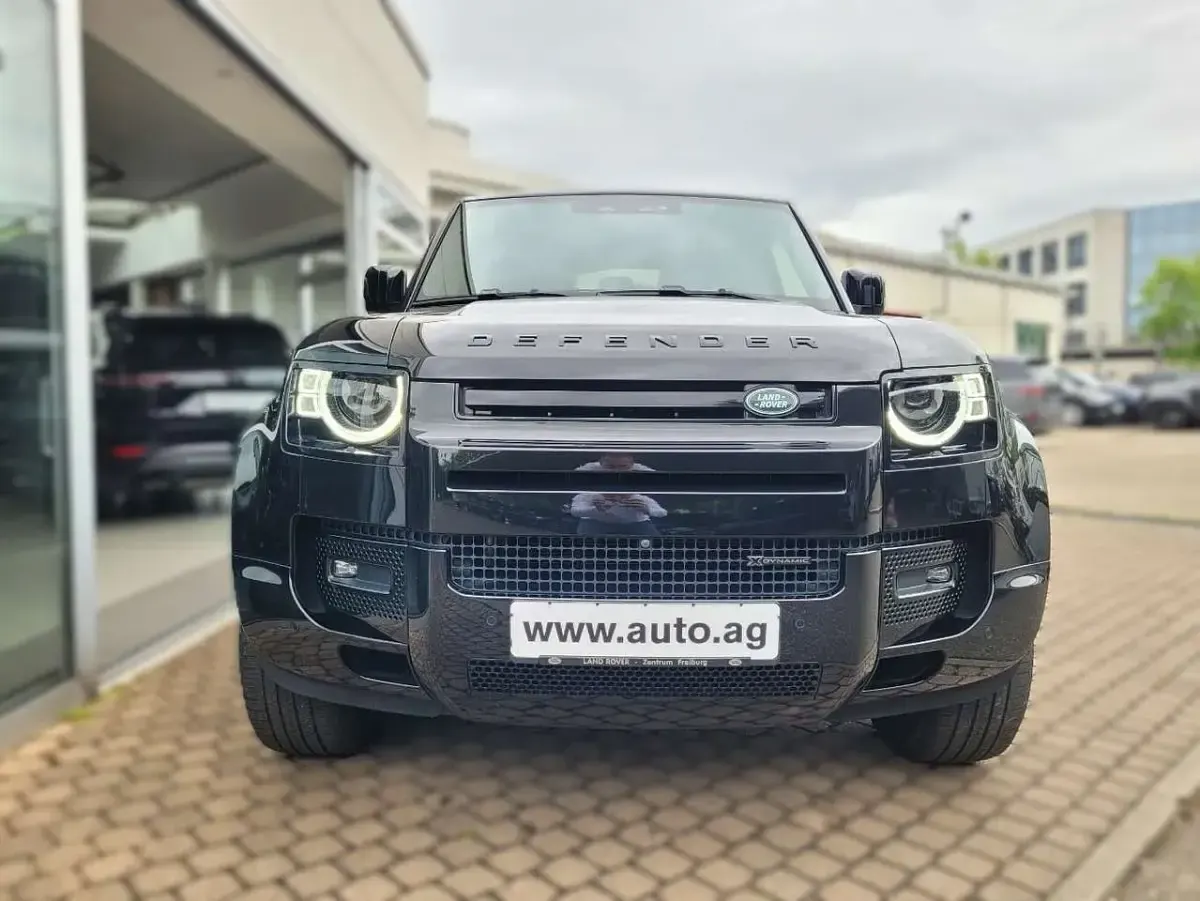 Gebraucht Land Rover Defender Dynamic 249 PS (183 kW) 2022 Schwarz SUV