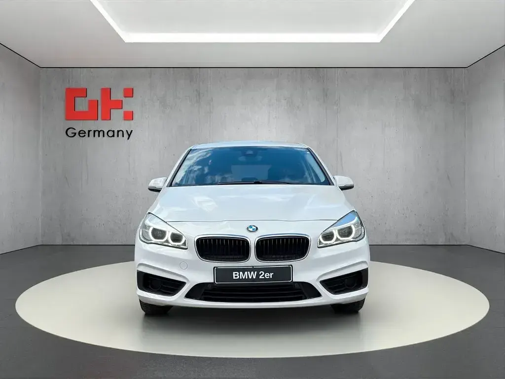 Gebraucht BMW 218 Sport Line 136 PS (100 kW) 2016 Weiß Van / Kleinbus