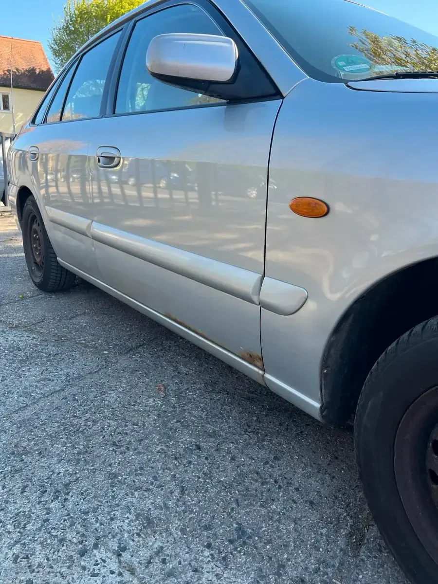 Usado Mazda 626 101 CV (74 kW) 2000 Gris Berlina