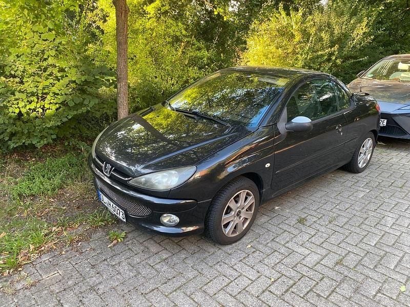 Schwarz Gebraucht 2005 Peugeot 206 CC Sport Cabrio | 700 € (Superpreis) - Bild 1/2