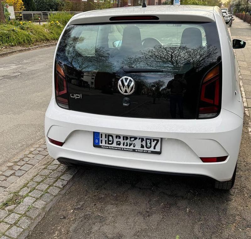Gebraucht VW up! 60 PS (44 kW) 2019 Weiß Kleinwagen
