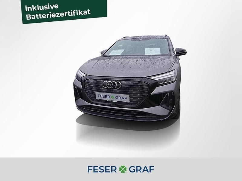 Taifungrau metallic Gebraucht 2022 Audi Q4 e-tron Comfort SUV | 31.880 € (Fairer Preis) - Bild 1/4