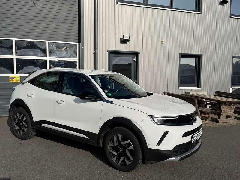 Gebraucht Opel Mokka Innovation 131 PS (96 kW) 2021 Jade weiss/arktis weiss SUV